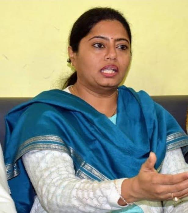 माननीय श्रीमती पल्लवी पटेल